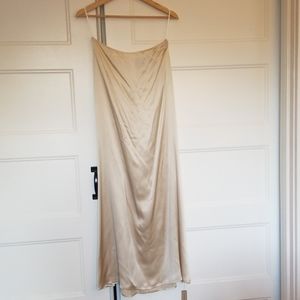 Reformation Gianna Skirt in Almond (NWT)